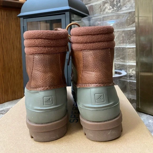 SPERRY Men's Brown and Green Duck Boots - Picture 6 of 16